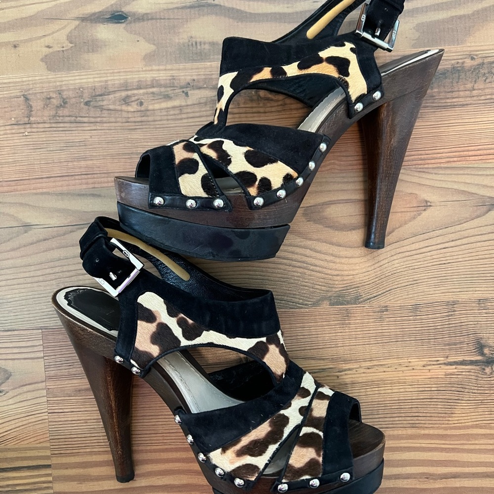 Christian DIOR Cheetah Print Wooden Heels